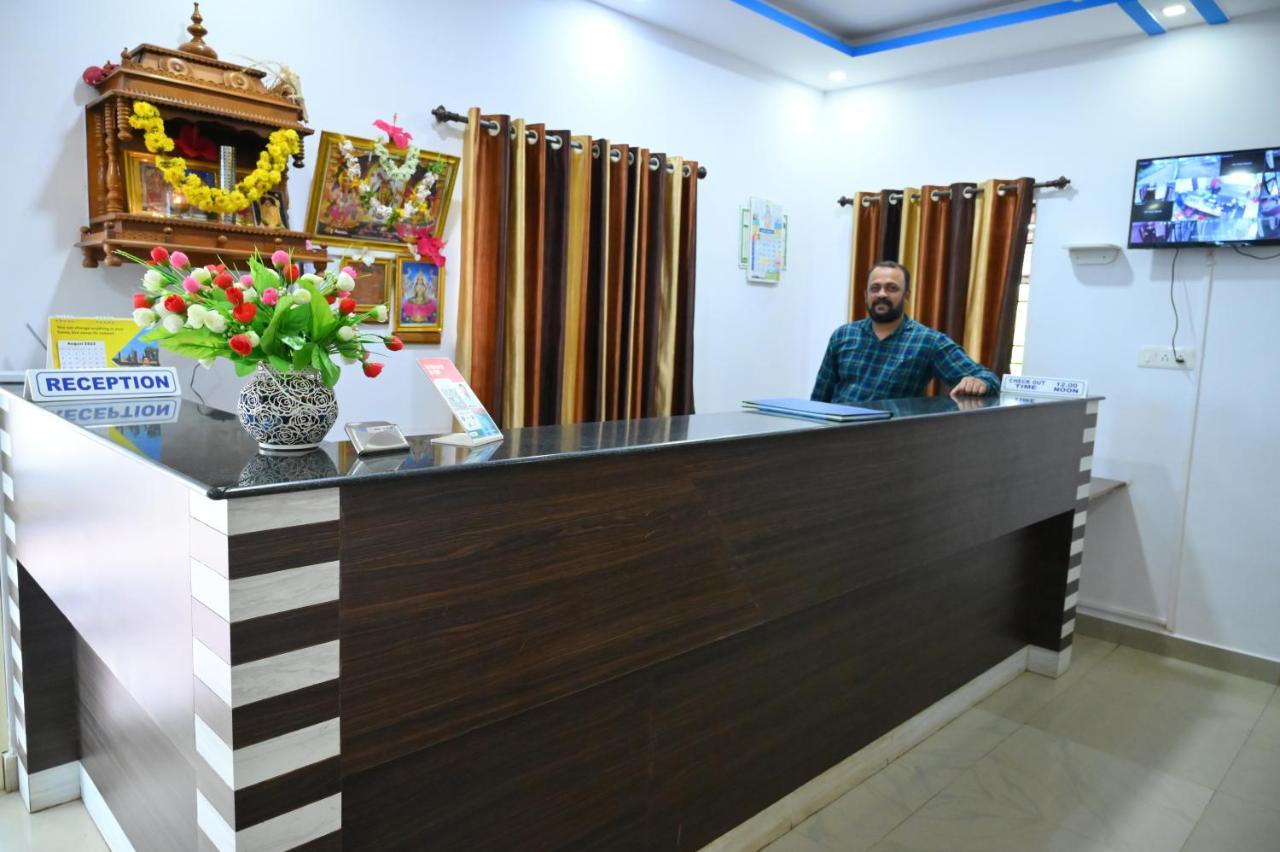 Shree Vinayaka Residency Villa Māvalli Екстериор снимка